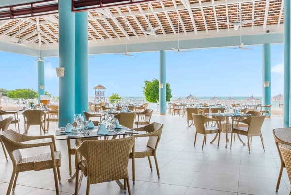 Restaurants & Bars - Iberostar Waves Rose Hall Beach - All Inclusive - Montego Bay, Jamaica